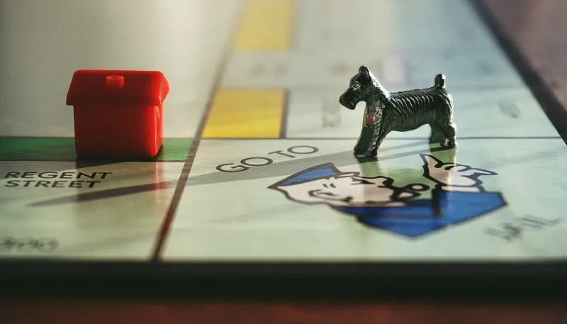 Competitive Afterlife: How to Identify, Acquire, and Monetize Expired Competitor Domains
